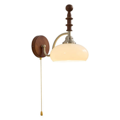 Vintage Wandlamp Met Trekkoord, Walnoot Houten Wandplaat En Opaalglazen Kap